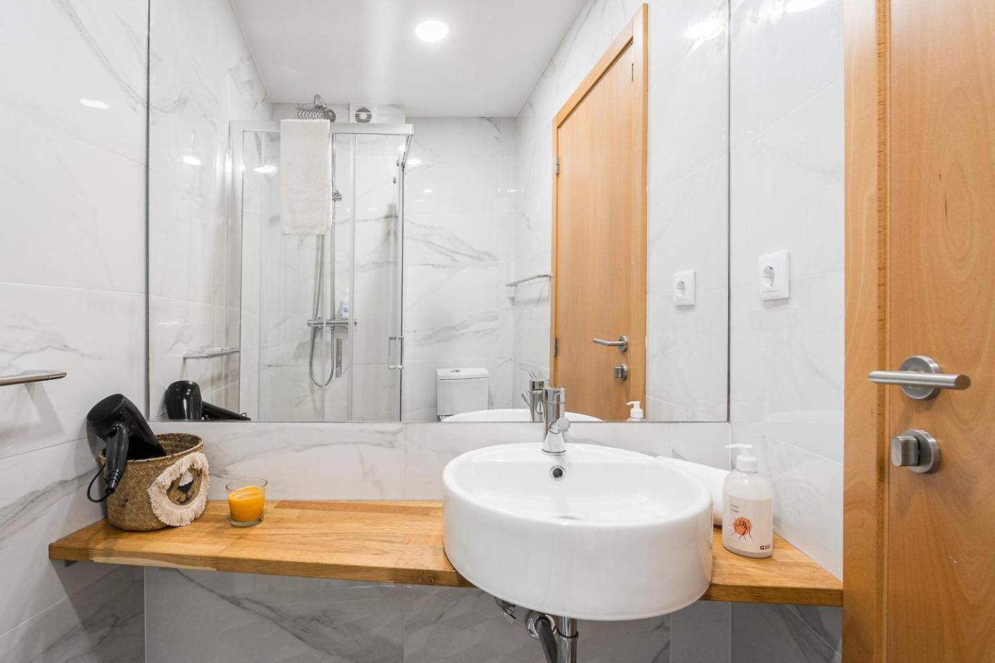 Hotel Guestready - Bright Duplex In Downtown OOporto Exterior foto