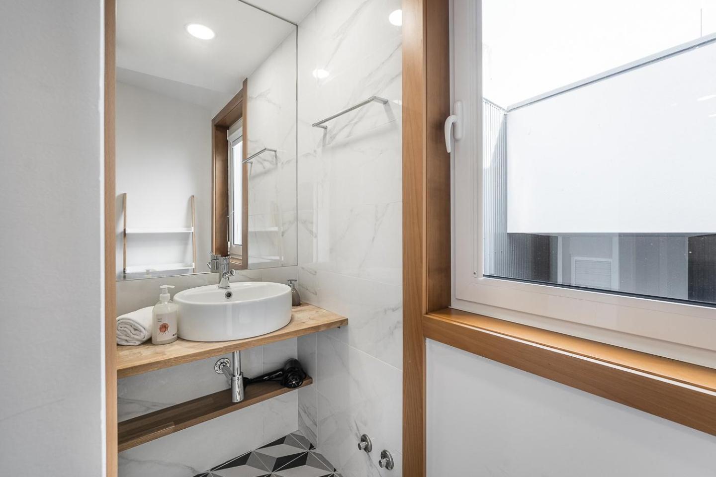 Hotel Guestready - Bright Duplex In Downtown OOporto Exterior foto